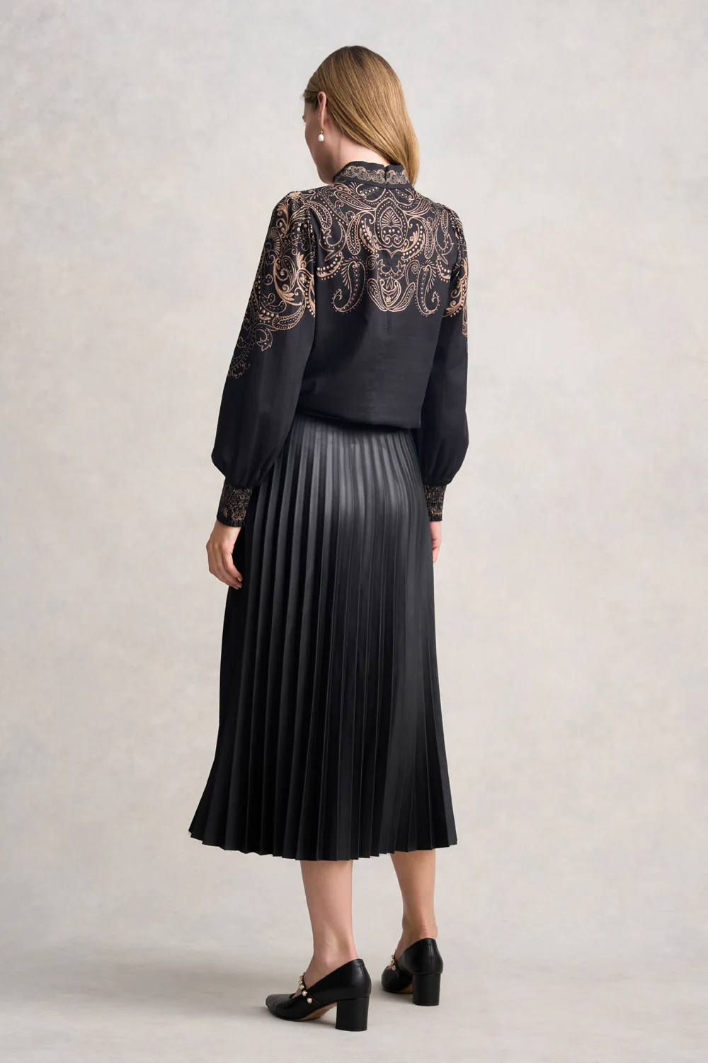 Border Print Blouse - Paisley Border Print - Image 6