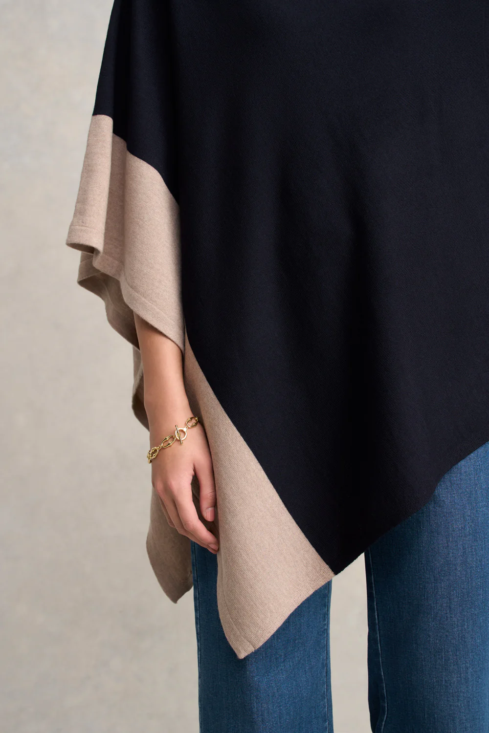 Contrast Trim Merino Poncho - Ink & Taupe - Image 3