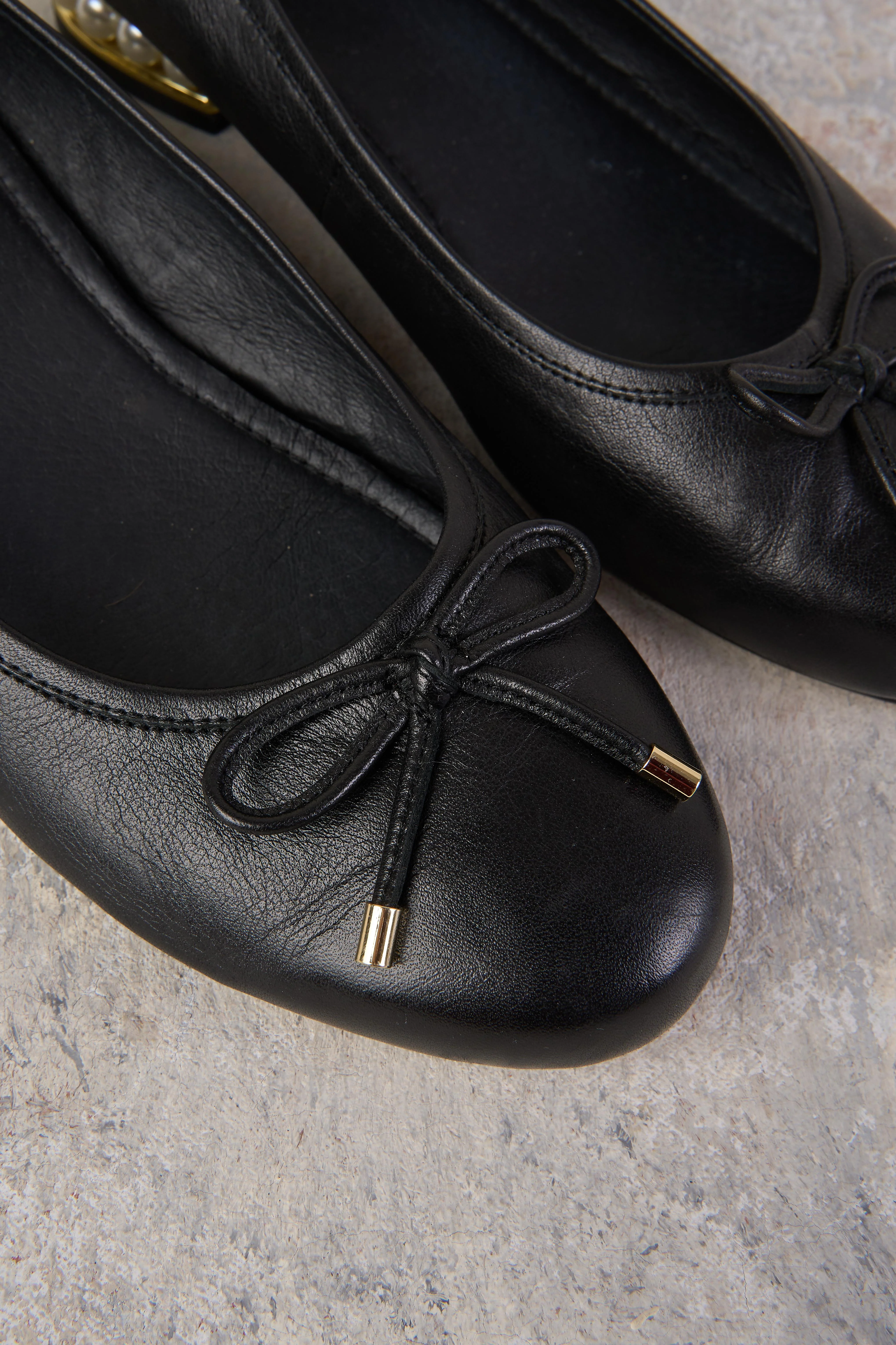 Jolie Pearl Ballet Flat - Black - Image 6