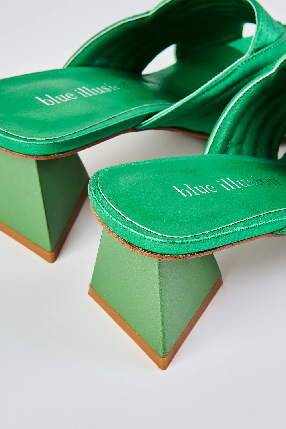 Stella Satin Mule - Vibrant Green - Image 7